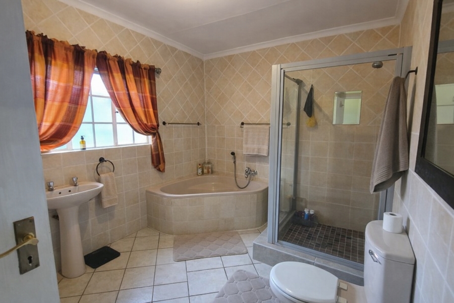 4 Bedroom Property for Sale in Cashan North West